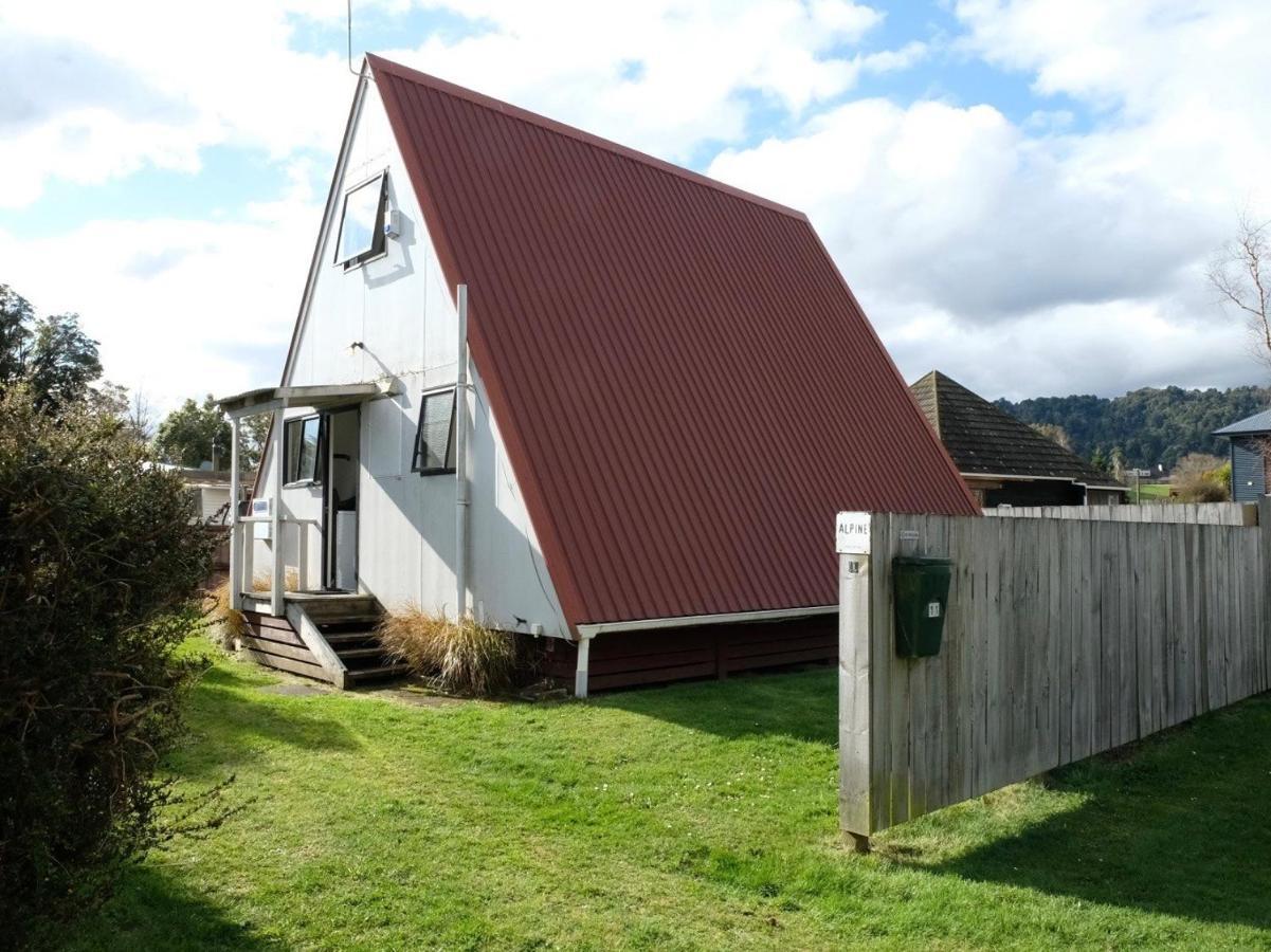 Central Ski Chalet - Ohakune Holiday Home المظهر الخارجي الصورة